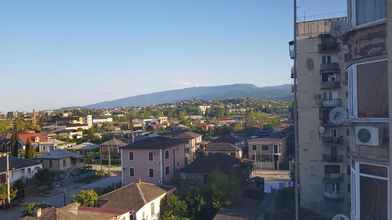Люкс Апартаменты Центр Сухум Экстерьер фото
